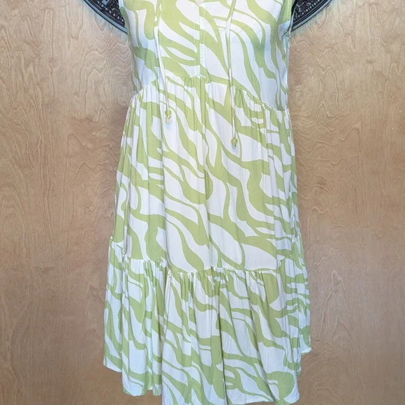 Rachel Zoe | Dresses | Rachel Zoe Green And White Ruffled Sundress |  Poshmark